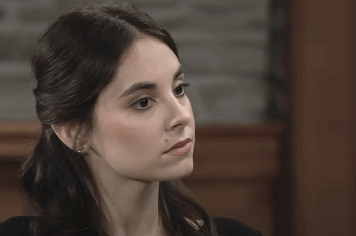 General Hospital: Molly Lansing-Davis (Kristen Vaganos)